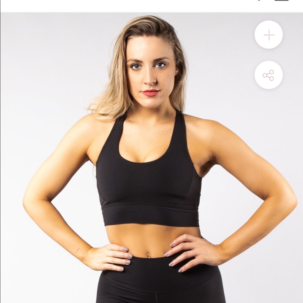 NWT Buffbunny Rosa Bra size med